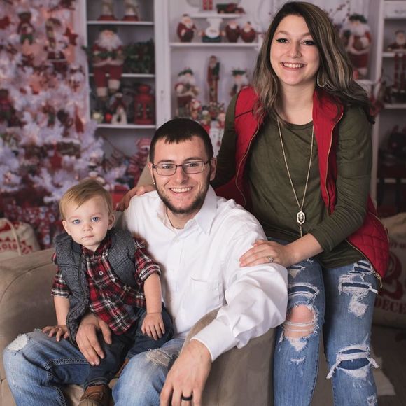 Meet your Posher, Victoria - Picture 1 of 1